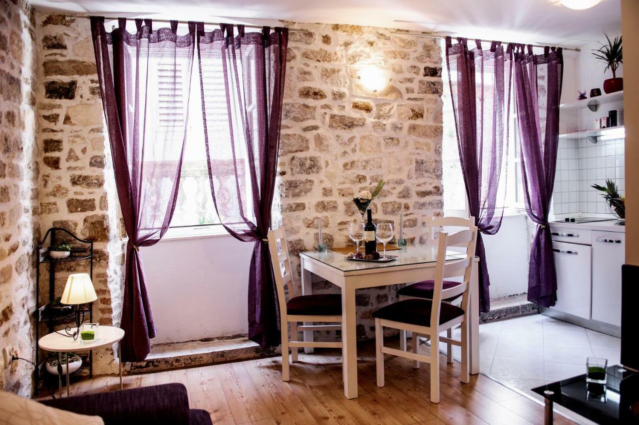 Peristil Cardo Apartman